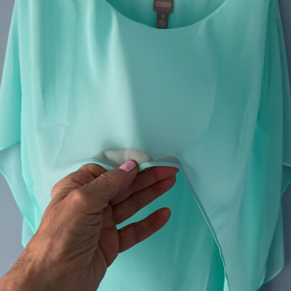 Chico's Size 3 (L) Seafoam Green Tiered Lightweight Flowy Blouse Tunic Length - Picture 7 of 12